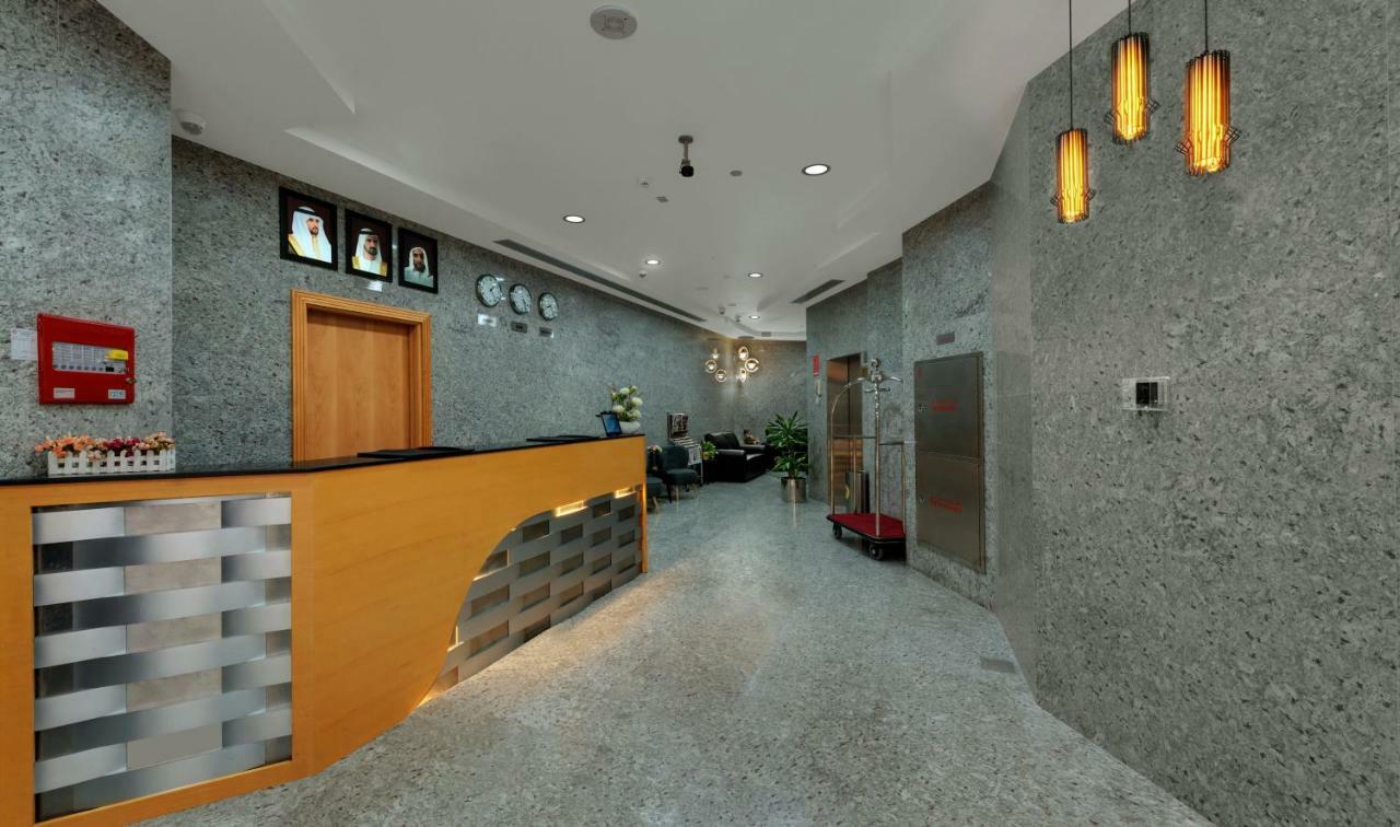 Suba Star Apartments Dubai Esterno foto